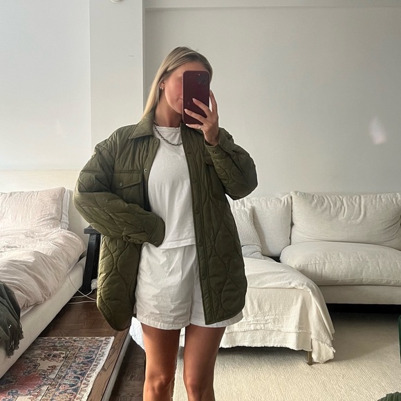 Aritzia Wilfred Free The Ganna Quilted Jacket - Picture 7 of 8